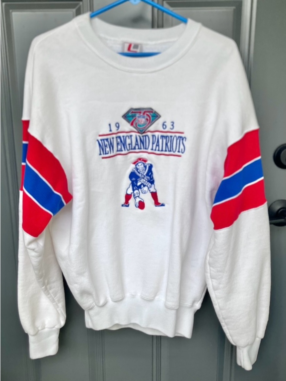 Vintage NFL Pat Patriot New England Legends Athletic Retro Logo Sweatshirt Sz M